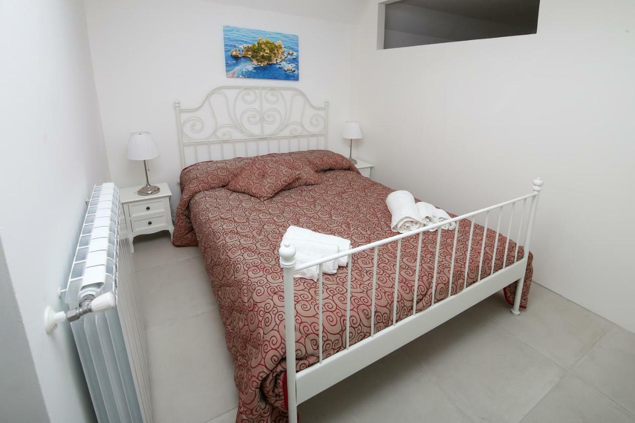 Corso Umberto Piazza Duomo Appartement Taormina Buitenkant foto